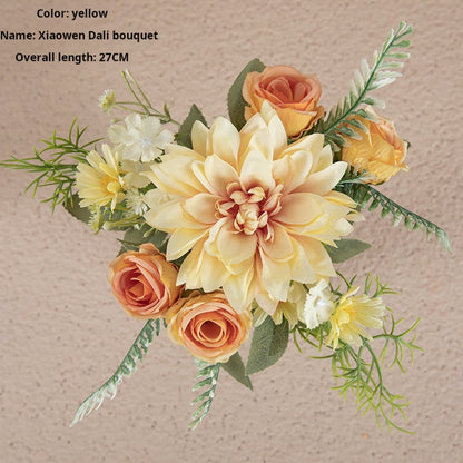 Hand-held rose flower wall flower arrangement simulation bouquet