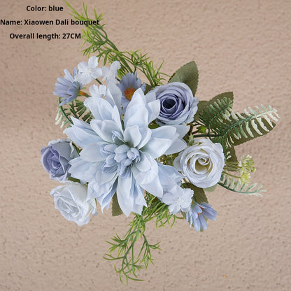 Hand-held rose flower wall flower arrangement simulation bouquet